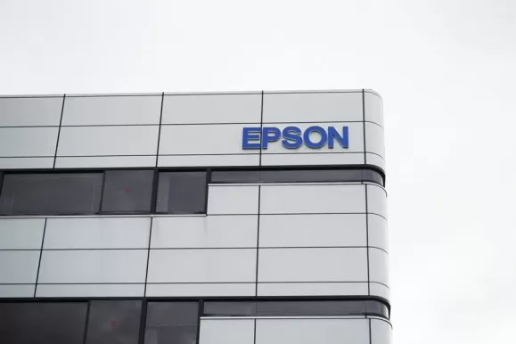 テクノロジー図鑑vol 6 エプソン Wristablegps 中編 ランニング用にカスタムされた自社開発のgpsチップ スポリートメディア