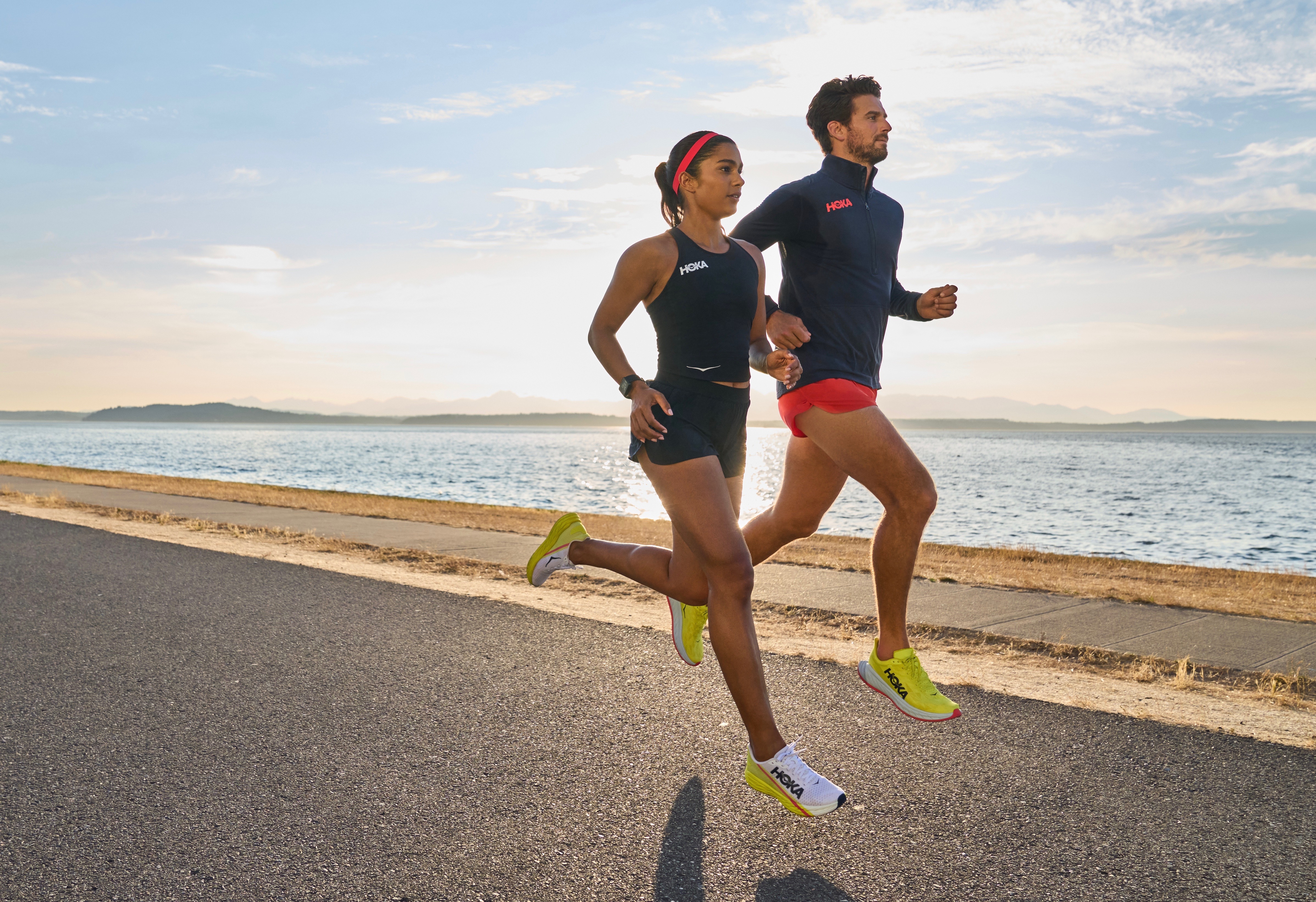 HOKA シングレット&パンツ 日本M 新品未使用