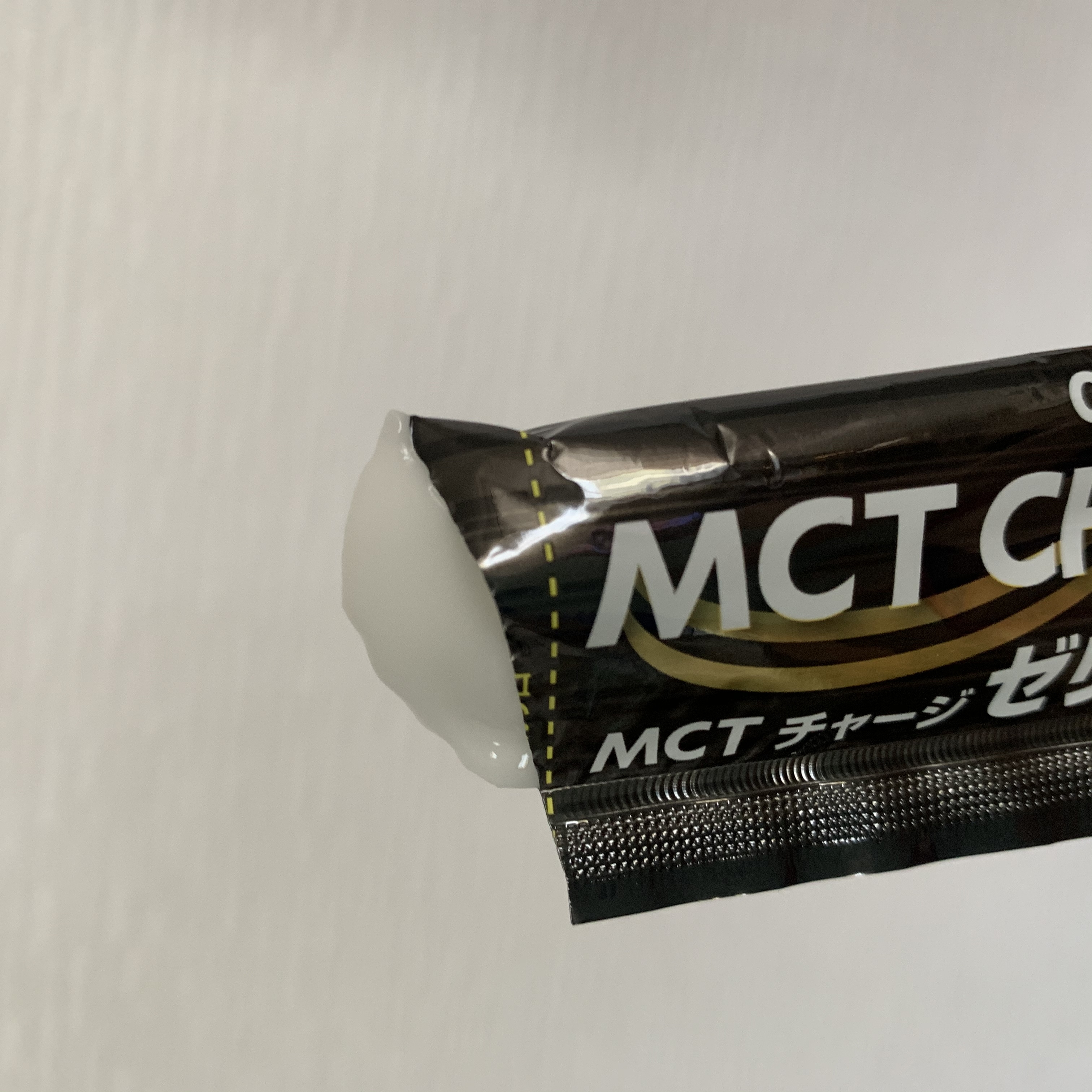MCTチャージゼリー200本、お得まとめ売り　最終価格！集中トレーニングにも最適 Amazon.co.jp: 日清オイリオ 公式ストア MCT CHARGE (エムシー